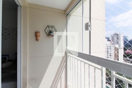 Varanda  de apartamento à venda com 1 quarto, 51m² em Vila Olímpia, São Paulo