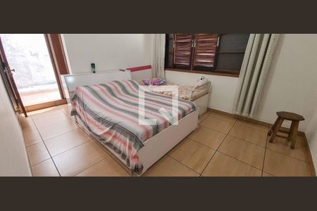 Casa à venda com 136m², 4 quartos e 4 vagas Casa à venda com 136m², 4 quartos e 4 vagasQuarto 2