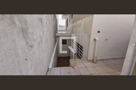 Casa à venda com 136m², 4 quartos e 4 vagas Casa à venda com 136m², 4 quartos e 4 vagasÁrea comum