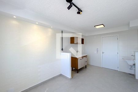 Sala de apartamento para alugar com 1 quarto, 24m² em Vila Claudia, São Paulo