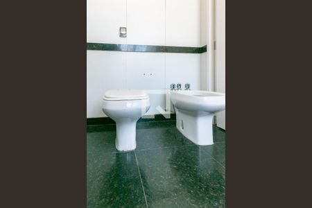 Apartamento à venda com 190m², 3 quartos e 2 vagasSuíte