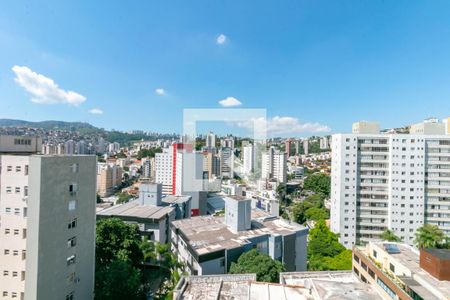 Apartamento à venda com 190m², 3 quartos e 2 vagasCobertura vista