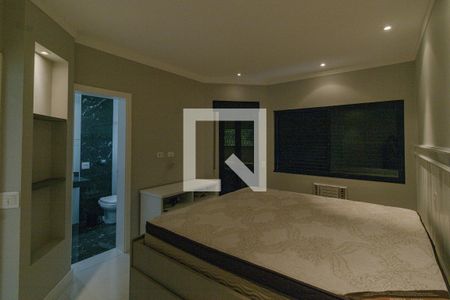 Apartamento para alugar com 199m², 4 quartos e 2 vagasQuarto 2- Suíte