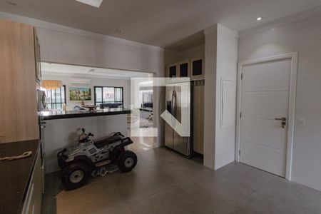 Apartamento para alugar com 199m², 4 quartos e 2 vagasCozinha