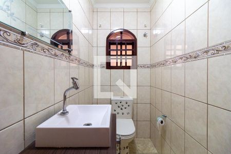 Lavabo de casa para alugar com 4 quartos, 150m² em Jardim das Flores, Osasco