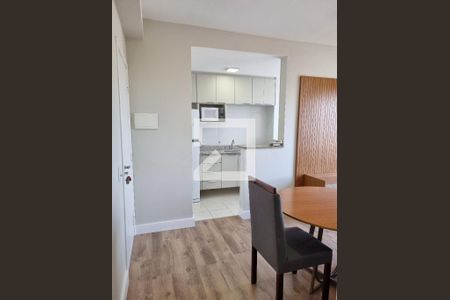 Sala de apartamento à venda com 2 quartos, 65m² em Chácara das Nações, Campinas