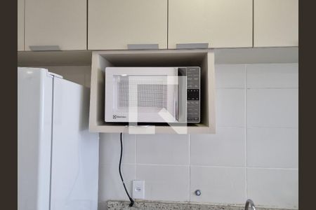 Apartamento à venda com 65m², 2 quartos e 1 vagaCozinha - Microondas