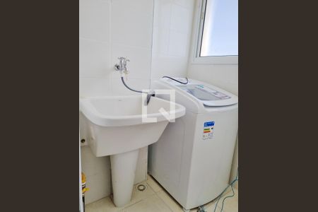 Apartamento à venda com 65m², 2 quartos e 1 vagaÁrea de Serviço - Tanque e Máquina de Lavar