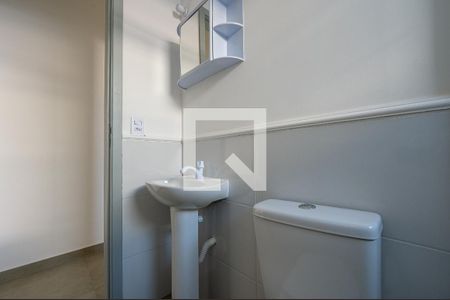 Casa para alugar com 27m², 1 quarto e sem vagaBanheiro