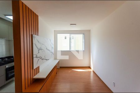 Sala de apartamento para alugar com 2 quartos, 45m² em Jardim Íris, São Paulo