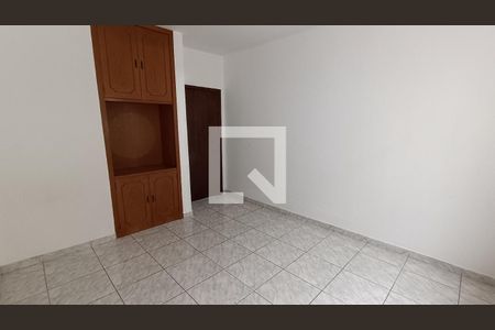Casa para alugar com 212m², 3 quartos e 1 vagaQuarto 1