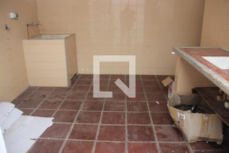 Casa para alugar com 212m², 3 quartos e 1 vagaDetalhe da área de serviço