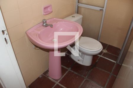 Casa para alugar com 212m², 3 quartos e 1 vagaBanheiro