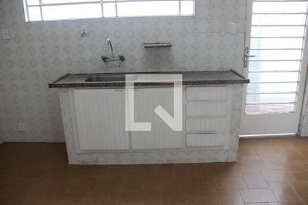 Casa para alugar com 212m², 3 quartos e 1 vagaCozinha