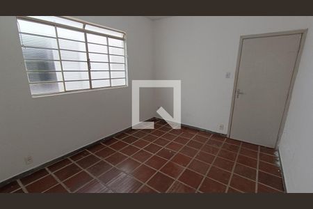 Casa para alugar com 212m², 3 quartos e 1 vagaCopa
