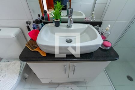 Casa à venda com 221m², 3 quartos e 4 vagasBanheiro da Suíte 2