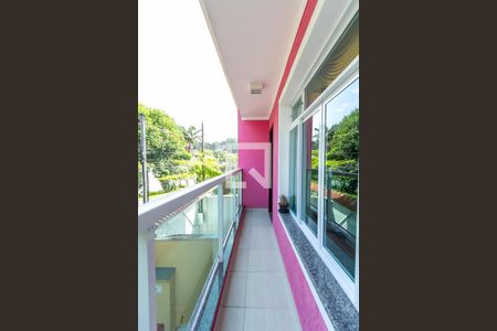 Varanda da Sala de casa à venda com 3 quartos, 221m² em Jardim Calux, São Bernardo do Campo