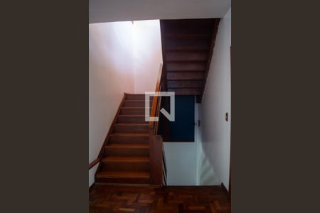 Apartamento à venda com 352m², 4 quartos e 2 vagasEscadas