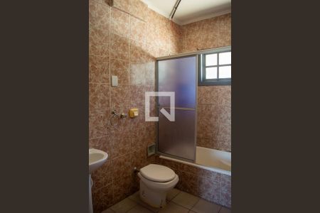 Apartamento à venda com 352m², 4 quartos e 2 vagasBanheiro suite 2