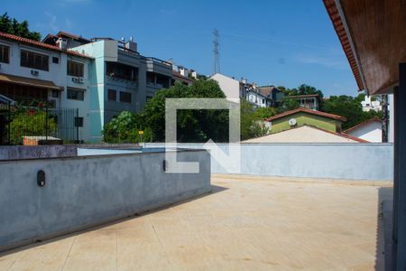 Apartamento à venda com 352m², 4 quartos e 2 vagasTerraço fundos