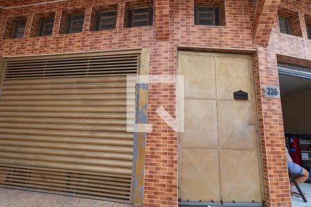 Casa para alugar com 80m², 2 quartos e 1 vagaFachada