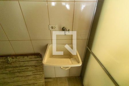 Casa para alugar com 80m², 2 quartos e 1 vagaÁrea de Serviço