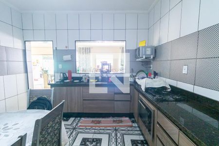 Casa para alugar com 80m², 2 quartos e 1 vagaCozinha