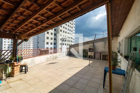 Casa para alugar com 80m², 2 quartos e 1 vagaVaranda