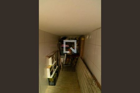 Casa para alugar com 80m², 2 quartos e 1 vagaÁrea de Serviço