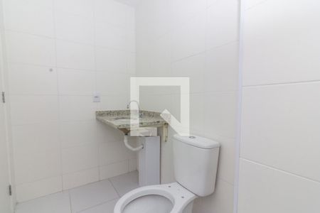 Banheiro de apartamento à venda com 1 quarto, 24m² em Pinheiros, São Paulo