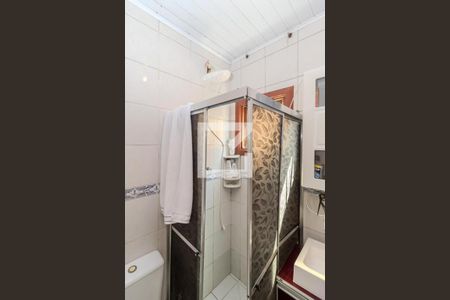 Casa à venda com 70m², 2 quartos e 1 vaga Casa à venda com 70m², 2 quartos e 1 vagaBanheiro