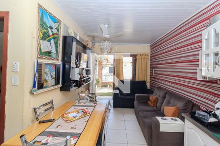 Sala/Cozinha de casa à venda com 2 quartos, 70m² em São José, Canoas