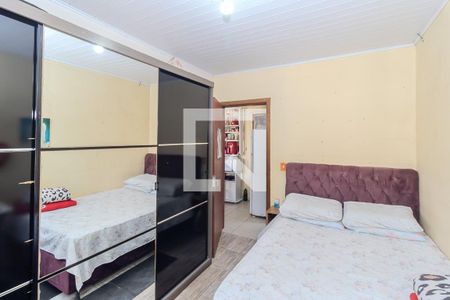 Quarto 1 de casa à venda com 2 quartos, 70m² em São José, Canoas