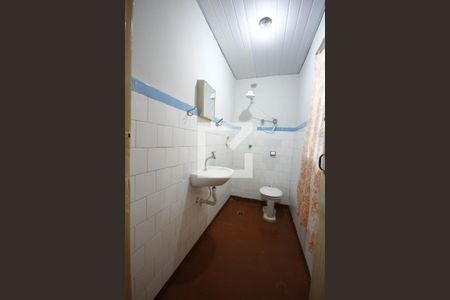 Casa à venda com 200m², 3 quartos e 2 vagasBanheiro Casa2