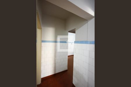 Casa à venda com 200m², 3 quartos e 2 vagasCorredor Casa2