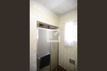 Casa à venda com 200m², 3 quartos e 2 vagasBanheiro