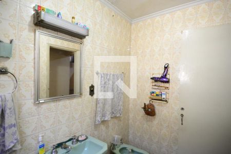 Casa à venda com 200m², 3 quartos e 2 vagasBanheiro