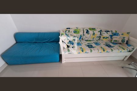 Detalhe da sala de apartamento para alugar com 2 quartos, 91m² em Canto do Forte, Praia Grande