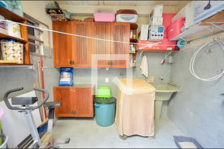 Casa à venda com 215m², 3 quartos e sem vaga Casa à venda com 215m², 3 quartos e sem vagaÁrea de Serviço