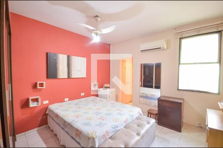 Casa à venda com 215m², 3 quartos e sem vaga Casa à venda com 215m², 3 quartos e sem vagaSuíte 2