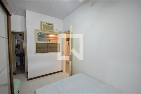 Casa à venda com 215m², 3 quartos e sem vaga Casa à venda com 215m², 3 quartos e sem vagaSuíte 1