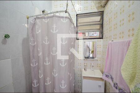 Casa à venda com 215m², 3 quartos e sem vaga Casa à venda com 215m², 3 quartos e sem vagaBanheiro de Serviço