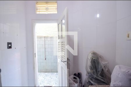 Casa à venda com 215m², 3 quartos e sem vaga Casa à venda com 215m², 3 quartos e sem vagaQuarto de Serviço