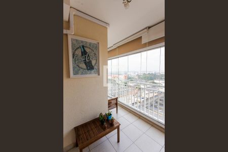 Apartamento à venda com 77m², 2 quartos e 2 vagas Apartamento à venda com 77m², 2 quartos e 2 vagasVaranda gourmet