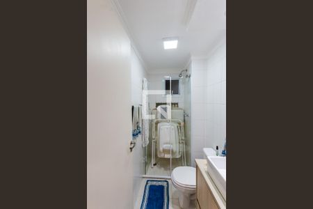 Banheiro de apartamento à venda com 2 quartos, 77m² em Campestre, Santo André