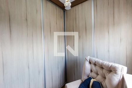 Quarto de apartamento à venda com 2 quartos, 77m² em Campestre, Santo André