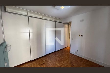 Apartamento para alugar com 100m², 2 quartos e 1 vaga Apartamento para alugar com 100m², 2 quartos e 1 vagaSuite