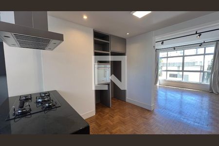 Apartamento para alugar com 100m², 2 quartos e 1 vaga Apartamento para alugar com 100m², 2 quartos e 1 vagaCozinha