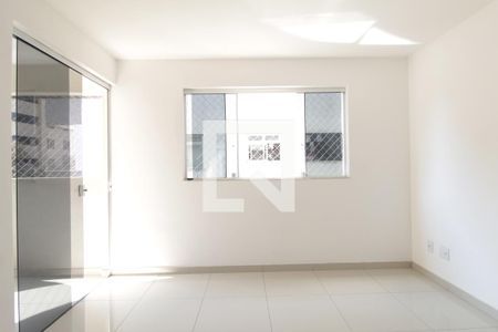 Sala de apartamento à venda com 3 quartos, 82m² em Castelo, Belo Horizonte