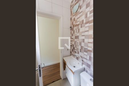 Apartamento à venda com 77m², 2 quartos e sem vagaBanheiro 